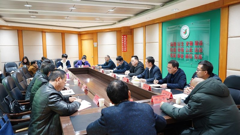 研究生数学小班辅导：揭秘其优势与潜在问题